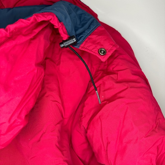 Women’s red L.L. Bean winter coat, size medium - Picture 11 of 11